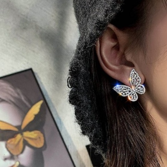 NEW STERLING SILVER DIAMOND BUTTERFLY EARRINGS - Picture 4 of 4